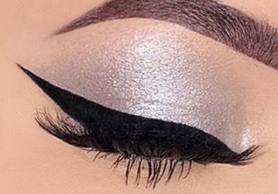 Silver Purple Eye Makeup
