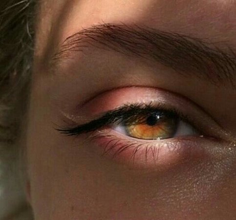 eyes aesthetic
