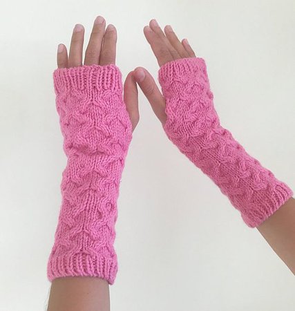 pink arm warmers