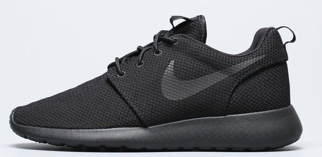 Nike shoes black