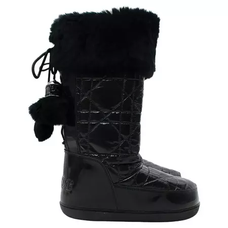 Black Cannage Nylon Fur Trimmed Snow Boots For Sale at 1stDibs