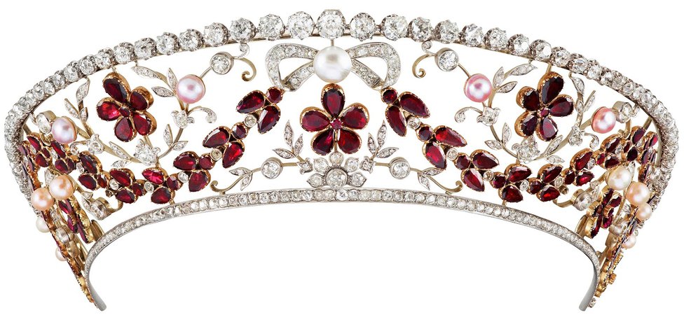 garnet tiara - the Rosenberg Kokoshnik