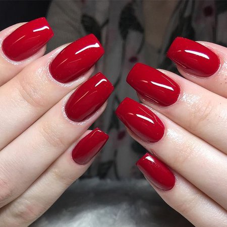 Red Acrylic Nails