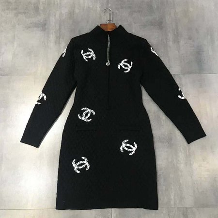 Chanel Women Cashmere Wool & Mixed Fibers in Black Blue & White Dress - LULUX