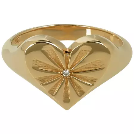 Marlo Laz Diamond 14 Karat Yellow Gold Heart Shape Signet Ring with Sun-rays For Sale at 1stDibs | dr evil pinky ring, signet ring shapes, between the lions 14 karat soul