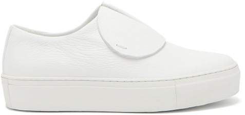 Primury - Paper Planes Slip On Leather Trainers - Womens - White