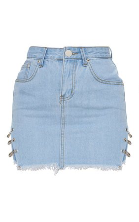 Petite Light Wash Chain Detail Denim Mini Skirt | PrettyLittleThing