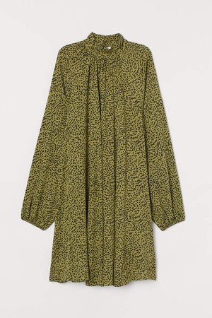 Wide-cut Dress - Green