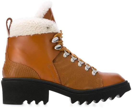 Bella mountain ankle boots