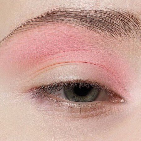 Pastel Pink-Yellow Soft Eyeshadow