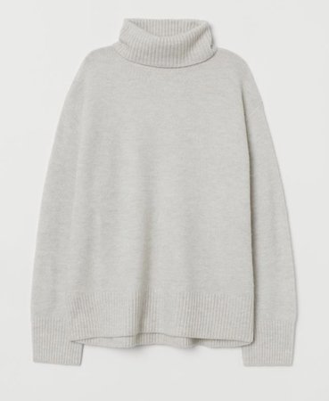 Light grey sweater