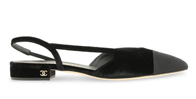 Chanel Black Two-tone Velvet Slingbacks Flats Size EU 37 (Approx. US 7) Regular (M, B) - Tradesy