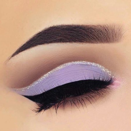 light purple eyeshadow