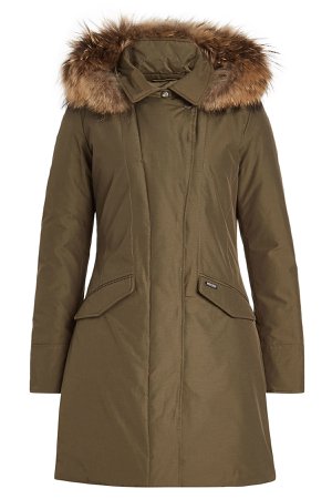 Wail Down Jacket with Fur-Trimmed Hood Gr. L