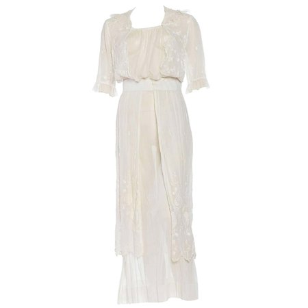 1910s White Embroidered Cotton Voile Edwardian Tea Dress With Sleeves For Sale at 1stDibs
