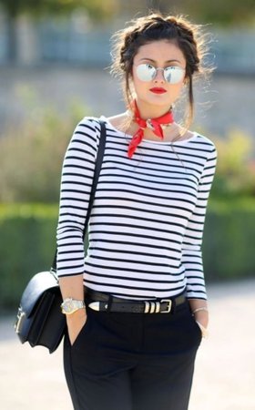 French stripe tee on model