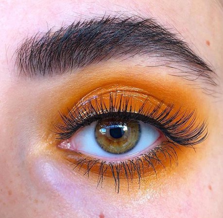 Yellow Glossy Eyeshadow