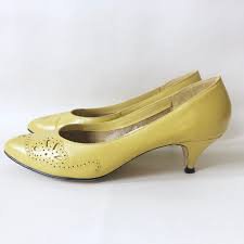 1950s kitten heels - Google Search
