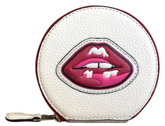 coach lips coin purse
