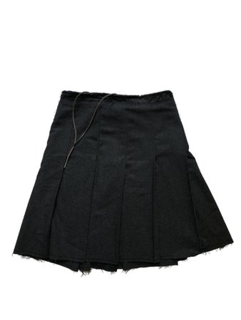 prada virgin wool frayed skirt | rentre