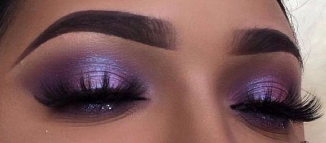purple eyeshadow