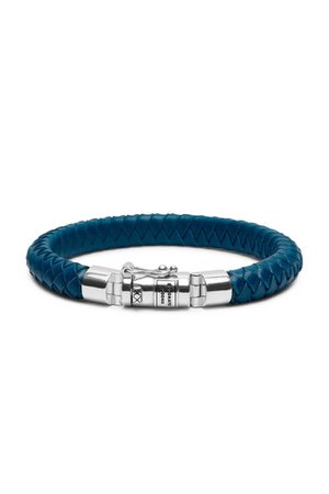 bracelet blue