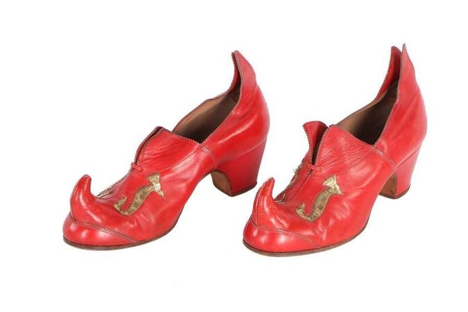 Red leather shoes, c. 1938-1939