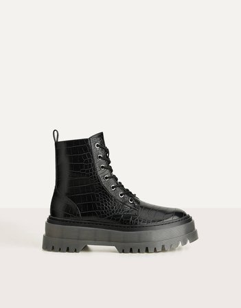 Animal embossing platform ankle boots with track sole - Shoes - Bershka Russia