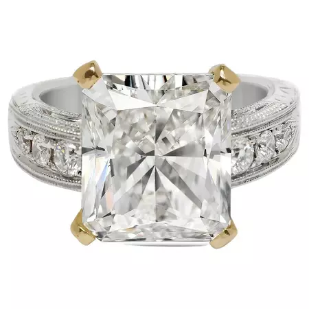 9 Carat Radiant Cut Diamond Engagement Ring Certified F VS For Sale at 1stDibs | princess cut vs radiant cut, 9 carat radiant cut diamond ring, 8 carat radiant cut diamond ring