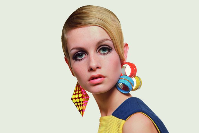 Supermodel-of-the-World-Twiggy-2021-Fashion-Tom-Lorenzo-Site-64.jpg (1000×667)