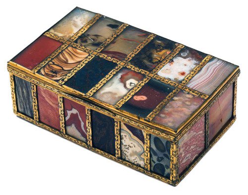 Italian specimen agate and quartz box, circa 1800.
