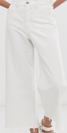 white cropped jeans