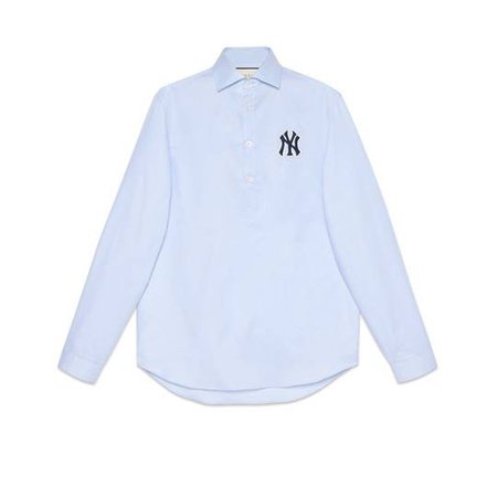 Cotton shirt with NY Yankees™ patch - Gucci Vogue 25 Ways to Wear 543406ZLE774850