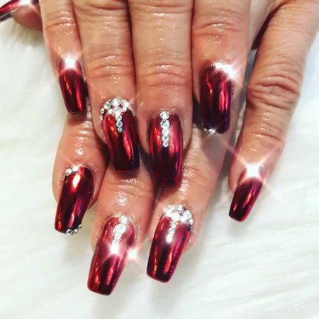Bradford Nails on Instagram: “GLASS RED CHROME Perfect for Christmas and holiday #redchromenails #glassredchrome #chromenails #coffinnails #christmasnails #holidaynails”