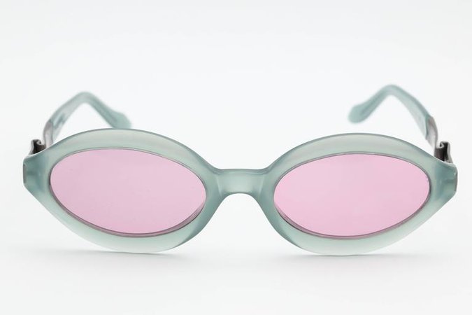 Vintage Vivienne Westwood Sunglasses For Sale at 1stdibs