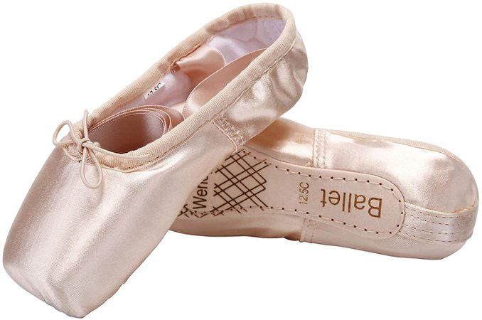 Nude Pointe Shoes