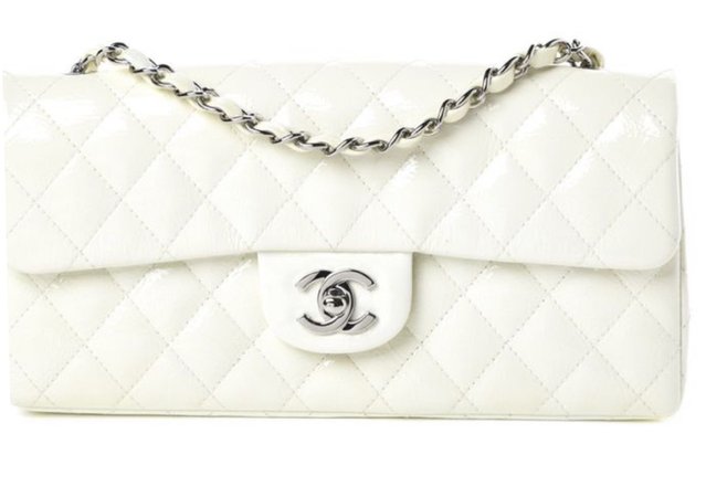 Chanel classic flap white