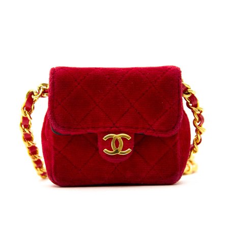 chanel-red-velvet-mini-bag-front_1.jpg (1536×1536)
