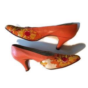 Cheeky Orange and Yellow Floral Print Shoes circa 1960s – Dorothea's Closet Vintage