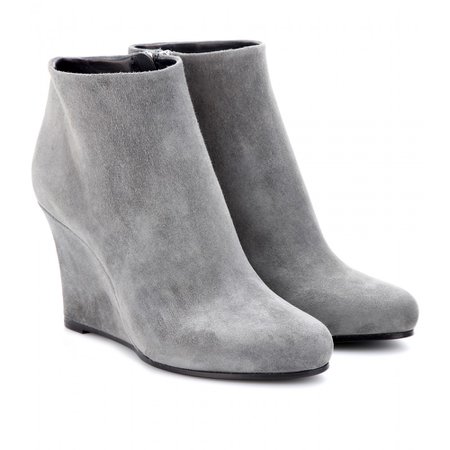 jil-sander-light-grey-made-in-italy-suede-wedge-ankle-boots-product-1-13578556-851135989.jpeg (1000×1000)