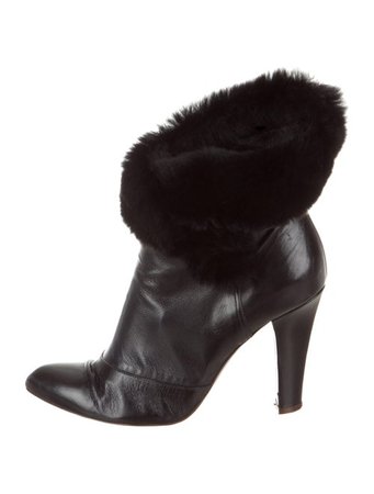 Marc Jacobs Leather Fur-Trimmed Ankle Boots - Shoes - MAR69873 | The RealReal