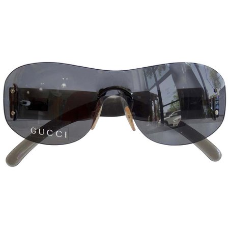 Gucci 1990s Black Rimless Shield Sunglasses For Sale at 1stdibs