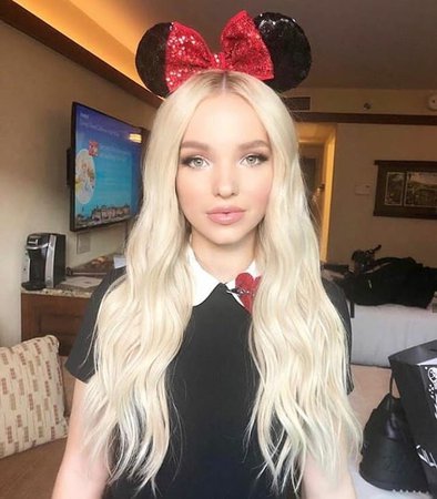 dove cameron. stunning. discovered by joe on We Heart It