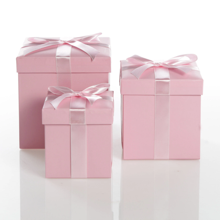 pink gift boxes with pink bows