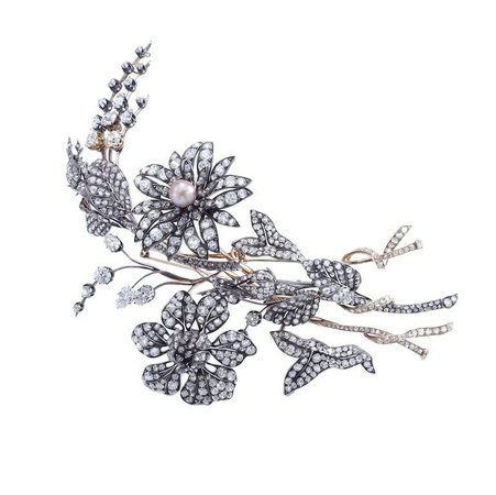 Late 19th Century Diamond Pearl Flower Tiara For Sale at 1stdibs