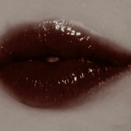 lips red dark burgundy glossy coquette goth emo egirl alt