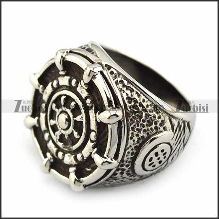 Source Vintage Jewelry Silver Engraved Steering Wheel Blacken Round Signet Ring on m.alibaba.com