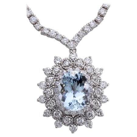 14.86 Carat Aquamarine 18 Karat White Gold Diamond Necklace For Sale at 1stDibs
