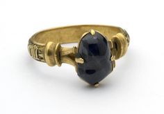 Cabochon sapphire finger-ring