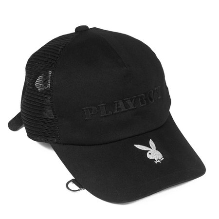 Silver League sur Instagram : Mastermind x Playboy x Theater 8 Trucker Hat Size L Details Black cotton and mesh six-panel strap back hat Tonal "PLAYBOY" logo on the…